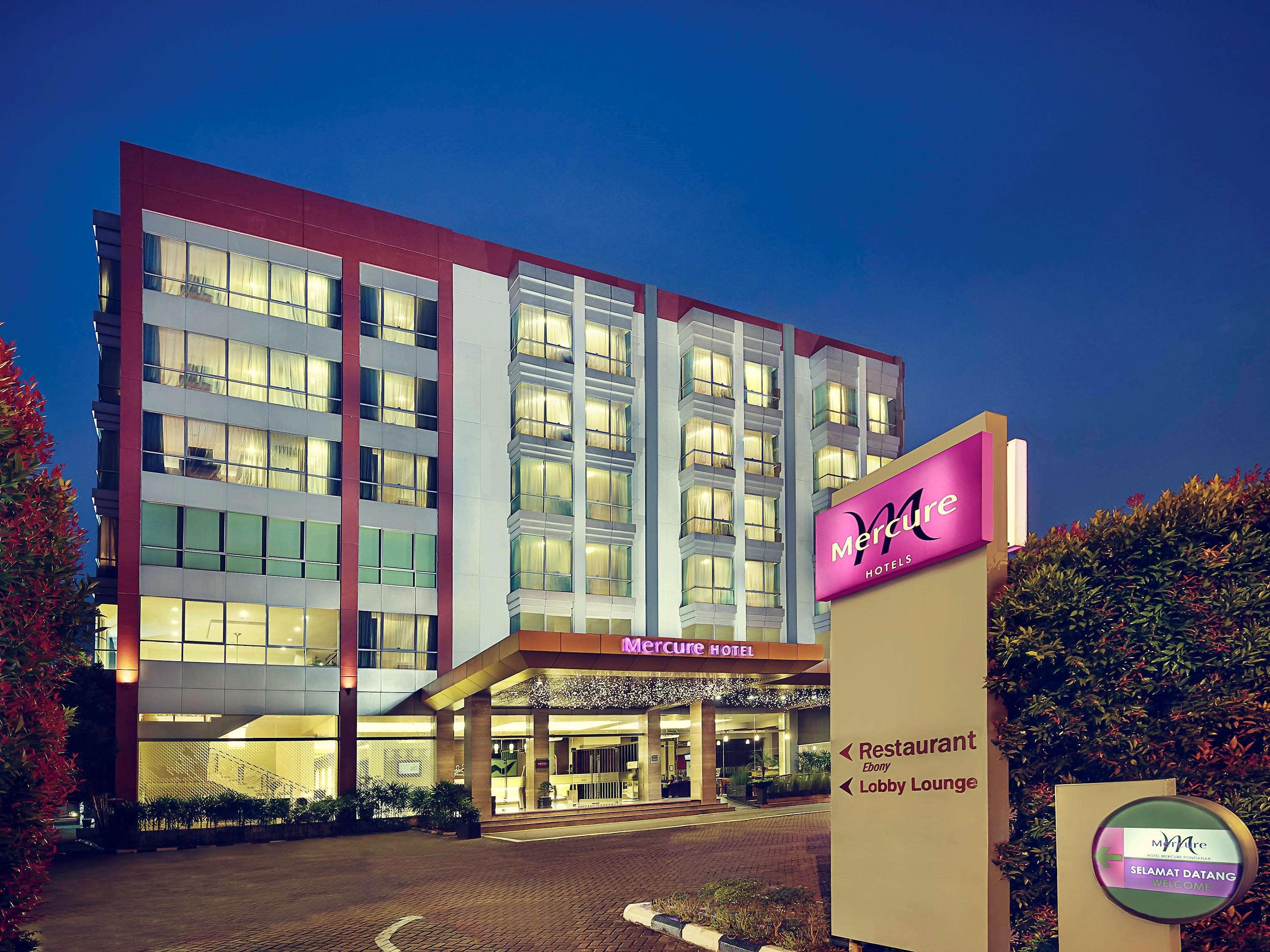 Mercure Pontianak City Center Exterior foto